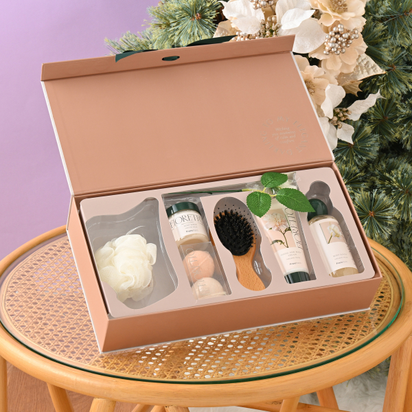 ご予約済✦2点セット✦謹賀新年＆くまちゃんのクリスマス…ブリザーブドアレンジ クリスマスギフトにもおすすめな新シリーズのご紹介です🎁.* | フラン